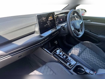 Used Volkswagen Golf 2025 for sale - 79108127: Photo