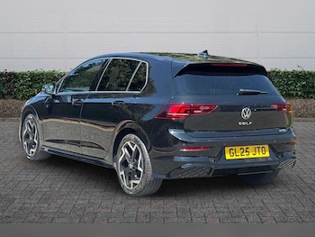 Used Volkswagen Golf 2025 for sale - 79108127: Photo
