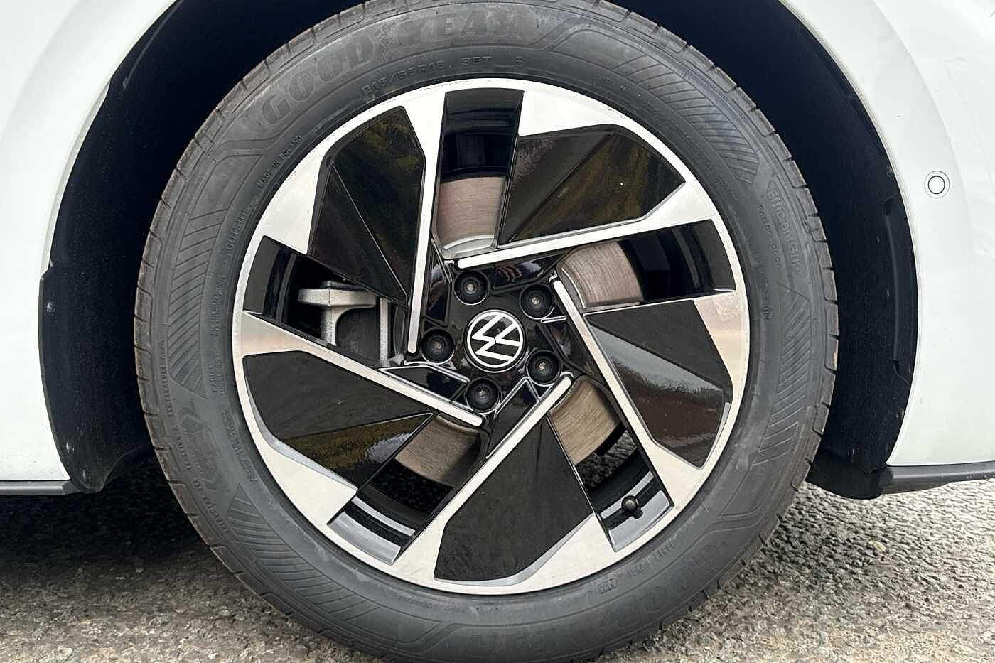 Used Volkswagen ID.3 2025 for sale - 76400338: Photo 5