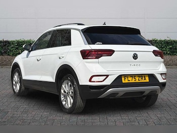 Used Volkswagen T-Roc 2025 for sale - 78293271: Photo