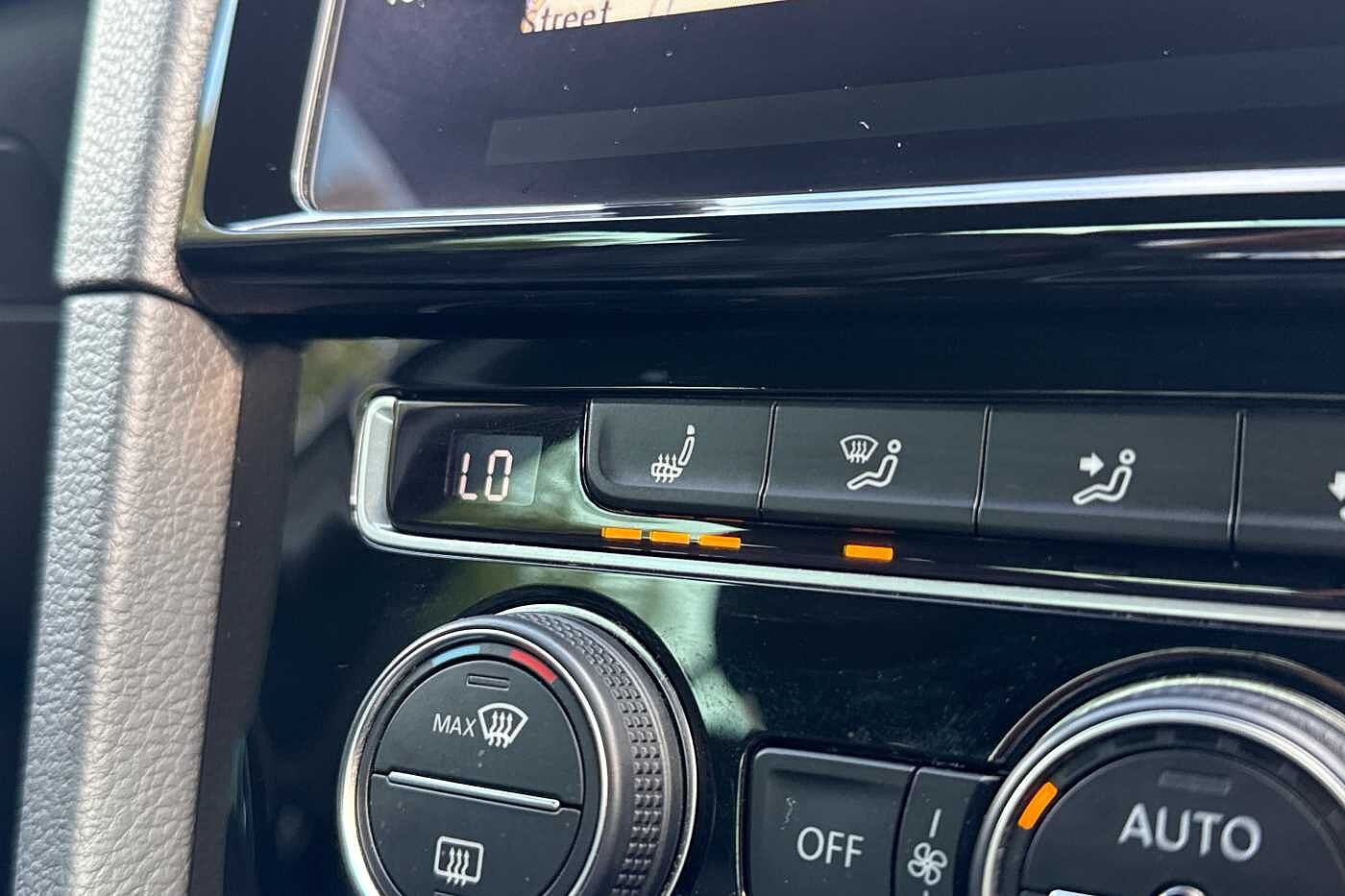 Used Volkswagen Golf 2018 for sale - 76110505: Photo 17