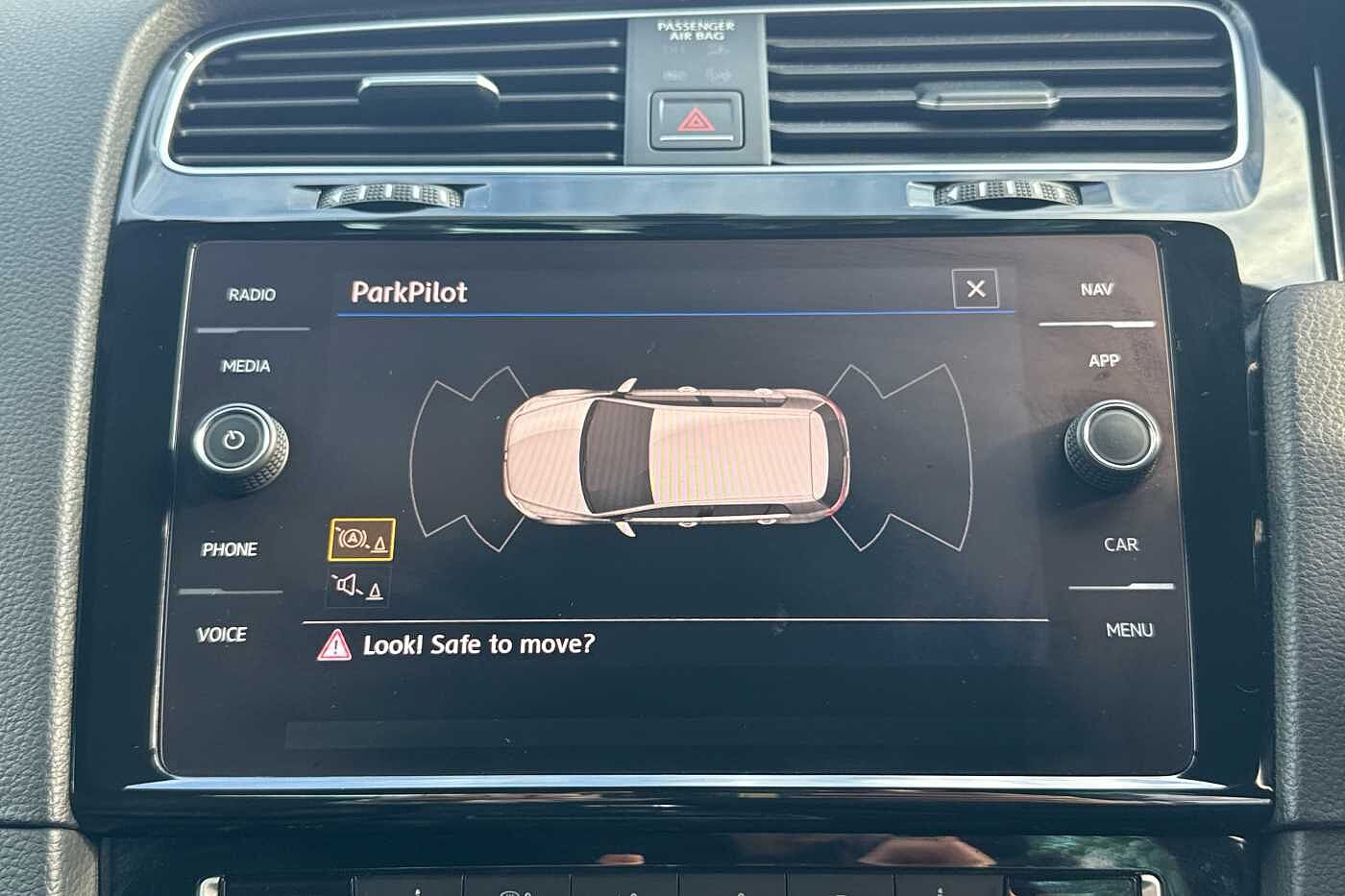 Used Volkswagen Golf 2018 for sale - 76110505: Photo 18