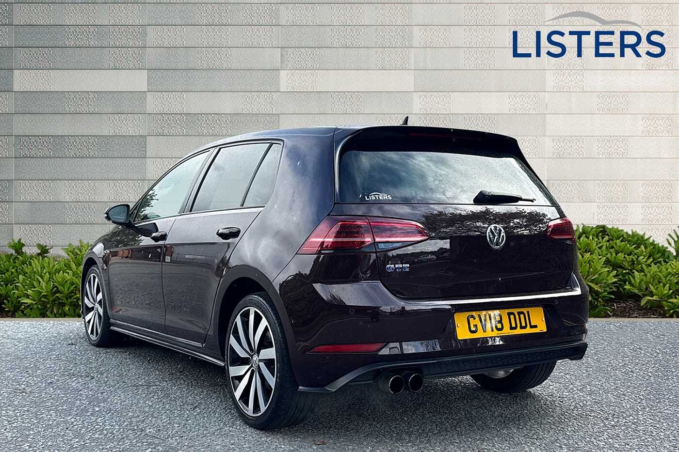 Used Volkswagen Golf 2018 for sale - 76110505: Photo 3