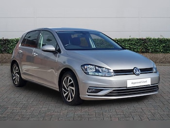 Used Volkswagen Golf 2019 for sale - 78377075: Photo