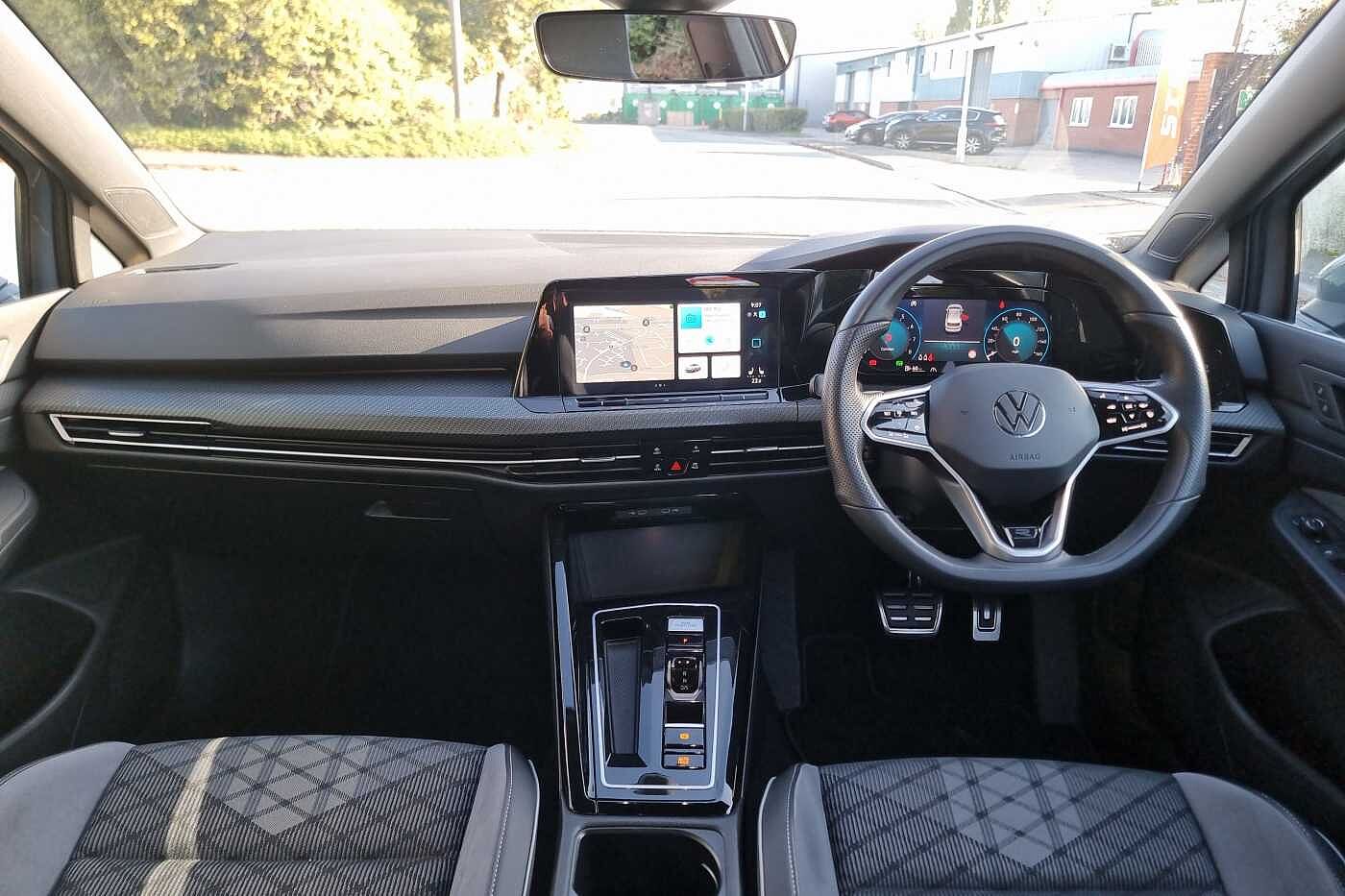 Used Volkswagen Golf 2024 for sale - 76111612: Photo 8