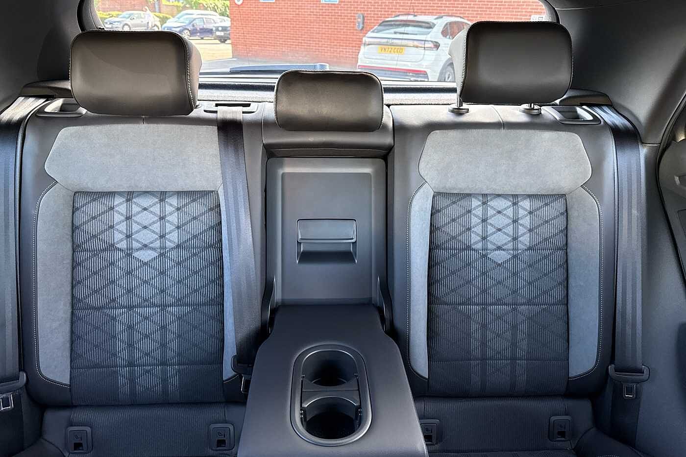 Used Volkswagen T-Roc 2025 for sale - 76111267: Photo 19