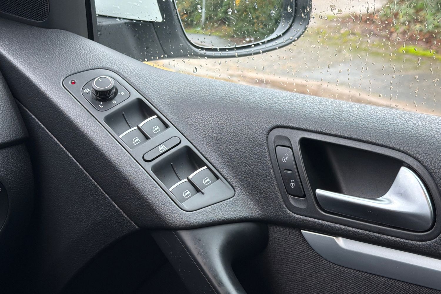 Used Volkswagen Tiguan 2015 for sale - 77176554: Photo 18