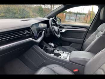 Used Volkswagen Touareg 2022 for sale - 74946852: Photo