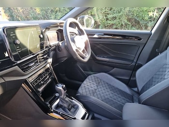 Used Volkswagen T-Roc 2025 for sale - 76514444: Photo