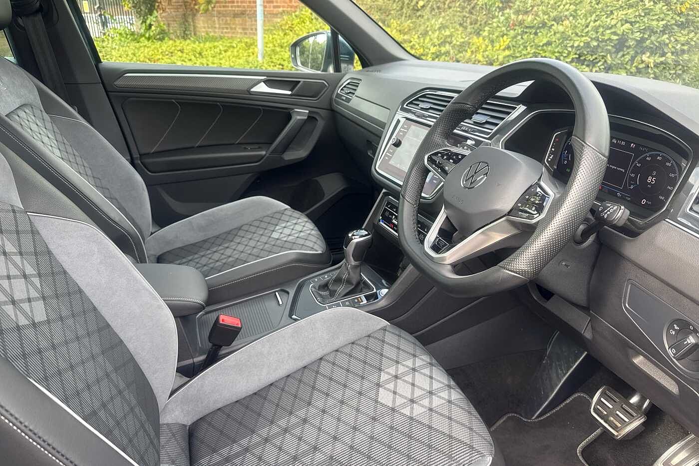 Used Volkswagen Tiguan 2023 for sale - 76410277: Photo 6