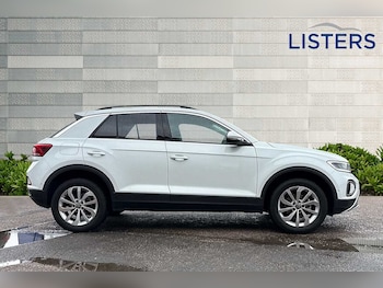 Used Volkswagen T-Roc 2025 for sale - 76154374: Photo 4