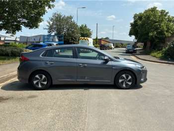 Used Hyundai IONIQ 2017 for sale - 74896042: Photo