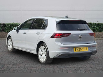 Used Volkswagen Golf 2025 for sale - 79623011: Photo