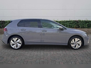 Used Volkswagen Golf 2025 for sale - 79623011: Photo
