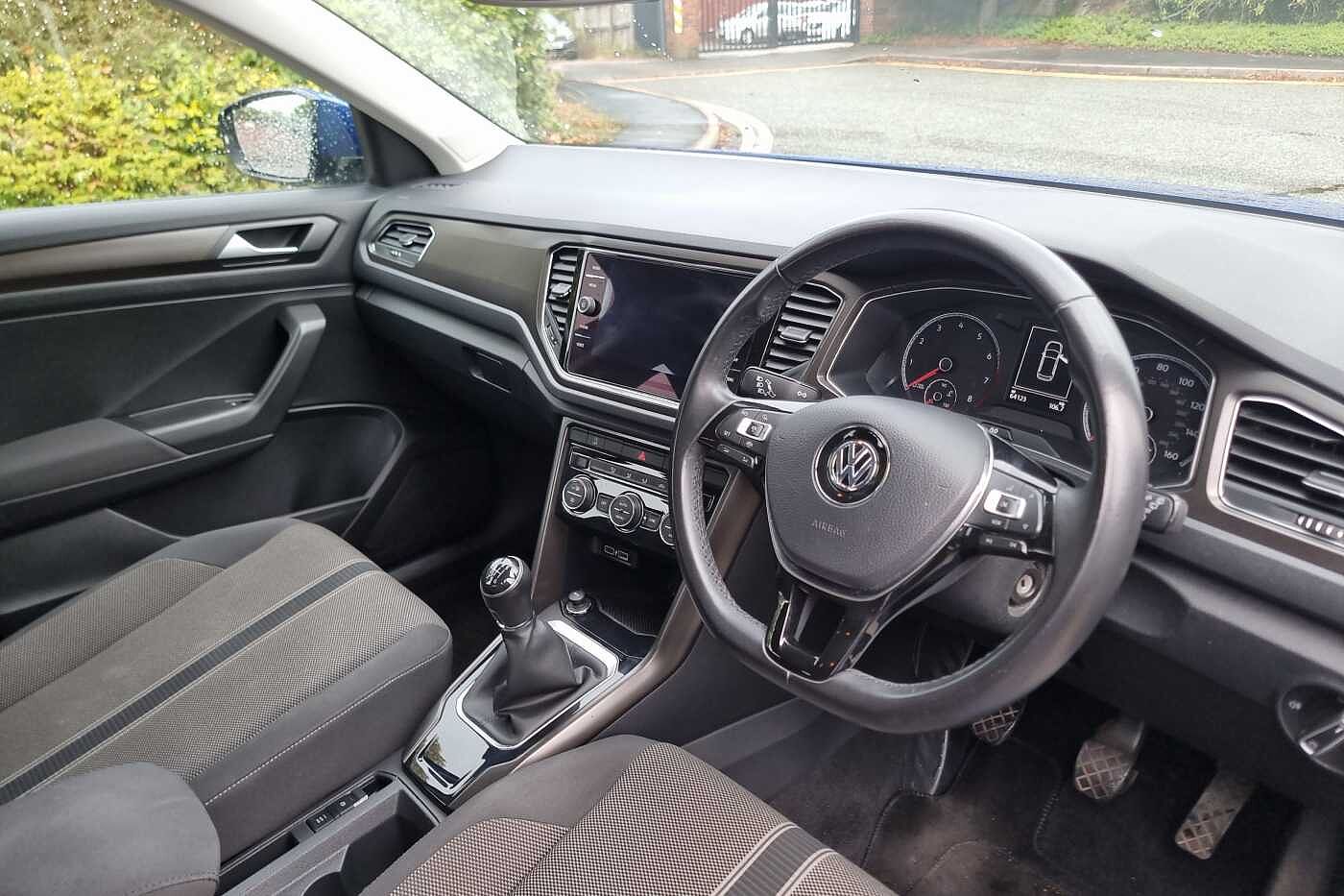 Used Volkswagen T-Roc 2019 for sale - 76111214: Photo 6