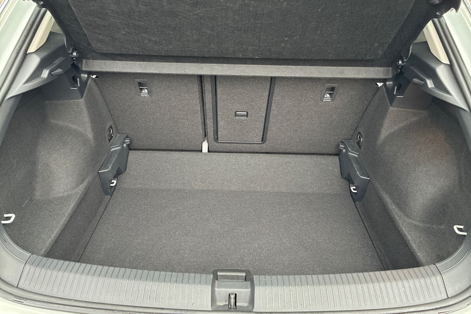 Used Volkswagen T-Roc 2019 for sale - 77388489: Photo 14