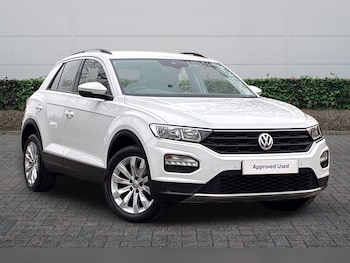 Used Volkswagen T-Roc 2019 for sale - 77388489: Photo