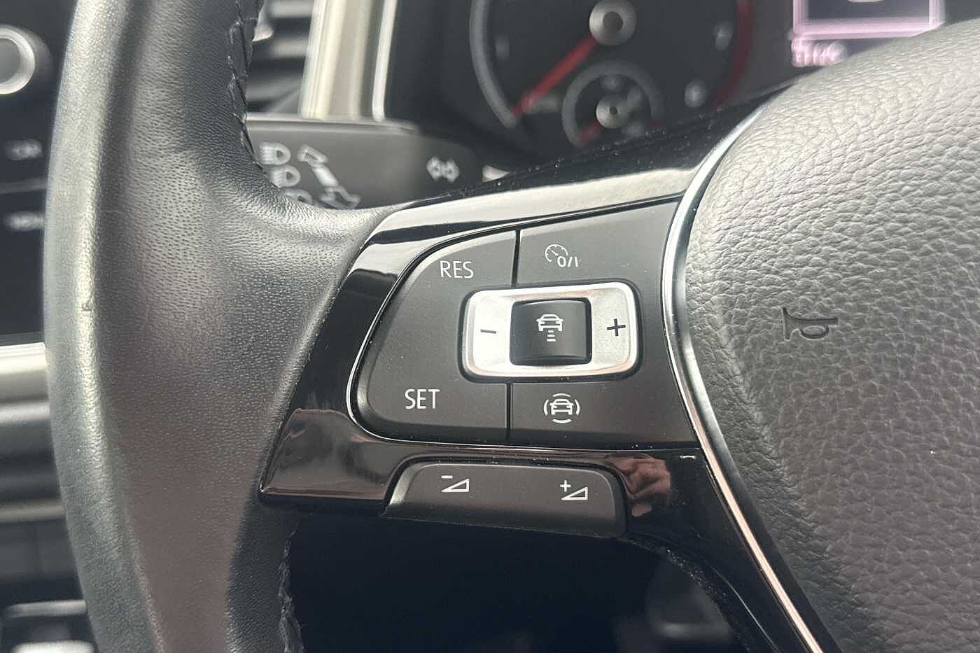 Used Volkswagen T-Roc 2020 for sale - 76111202: Photo 18