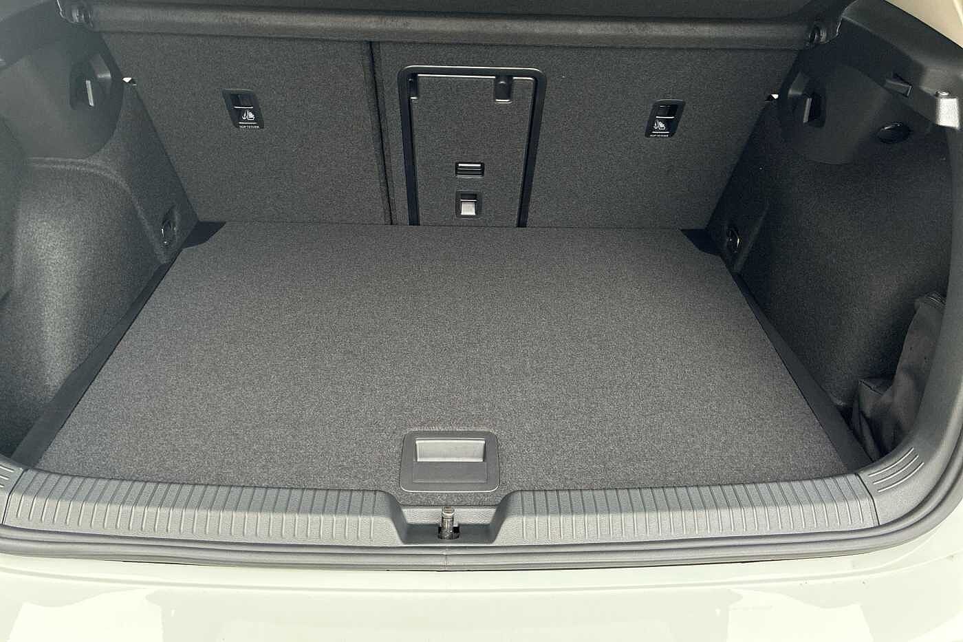 Used Volkswagen Golf 2025 for sale - 77177211: Photo 12