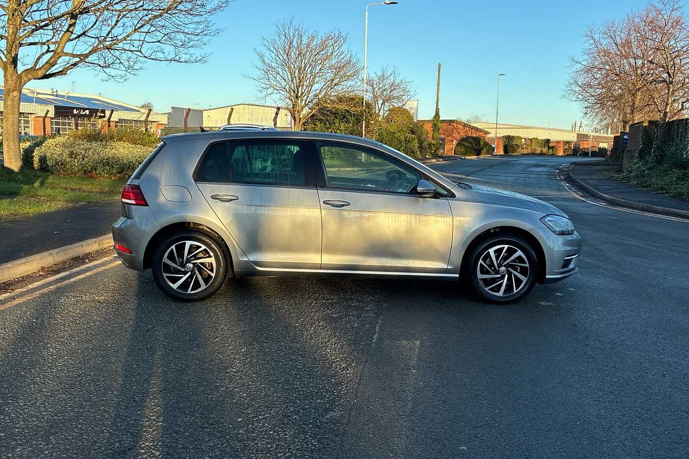 Used Volkswagen Golf 2020 for sale - 76800716: Photo 4