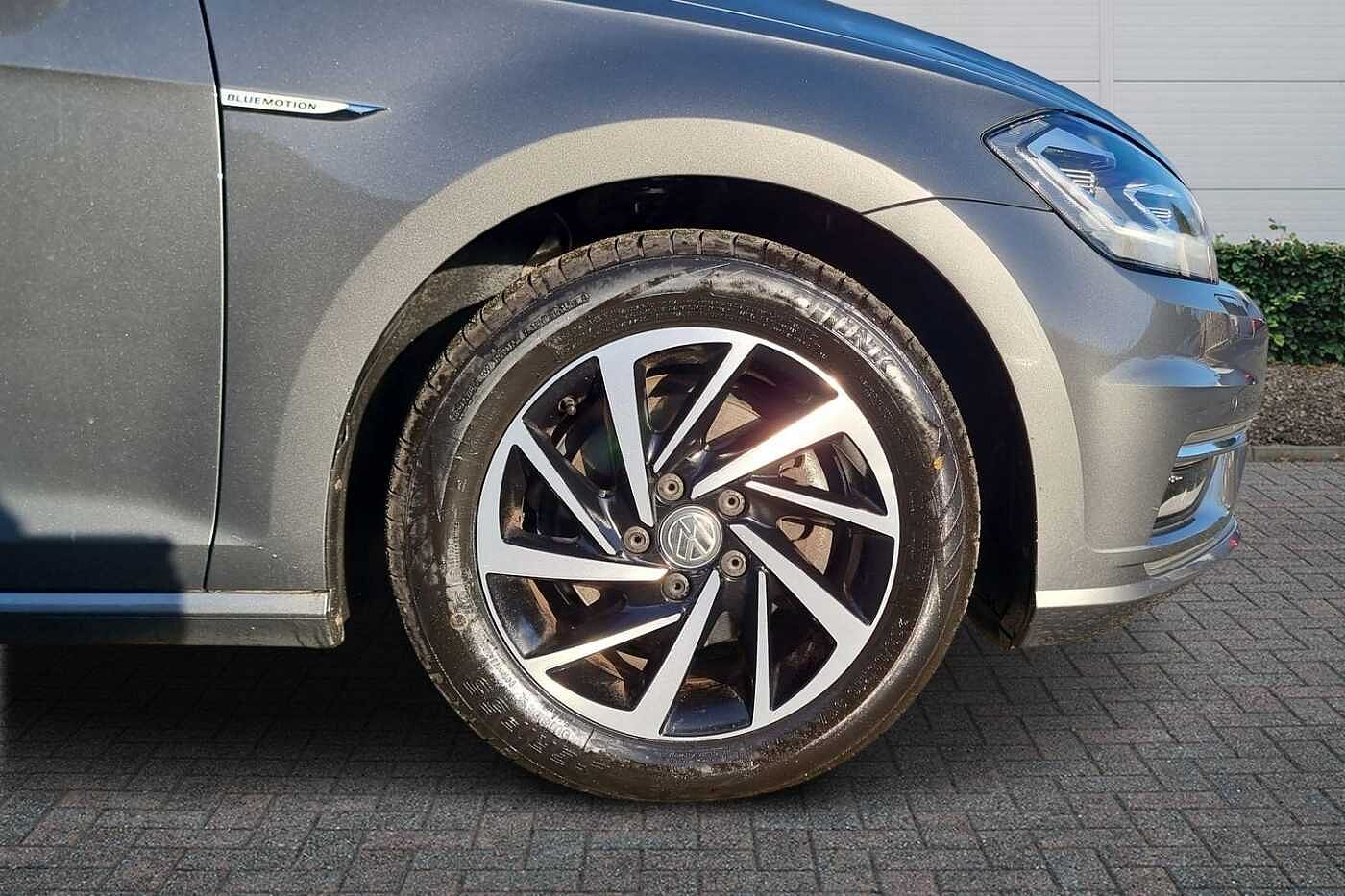 Used Volkswagen Golf 2020 for sale - 77030936: Photo 5