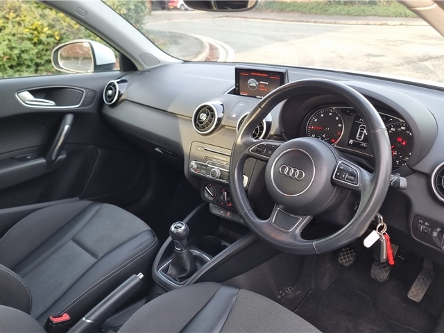 Used Audi A1 2016 for sale - 76888236: Photo 4