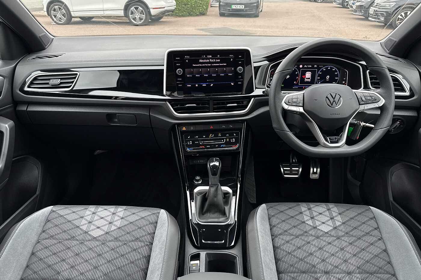 Used Volkswagen T-Roc 2025 for sale - 76110823: Photo 8