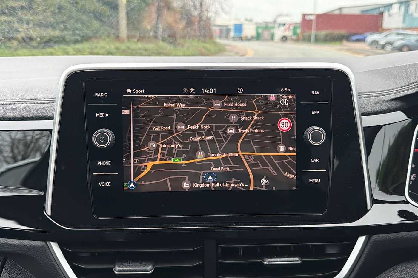 Used Volkswagen T-Roc 2025 for sale - 77176573: Photo 12