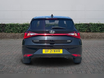 Used Hyundai i20 2021 for sale - 79000876: Photo