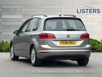 Used Volkswagen Golf SV 2016 for sale - 76111243: Photo 3
