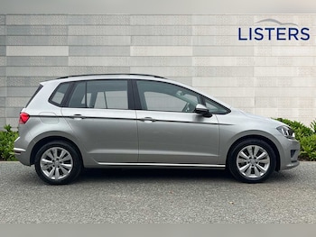 Used Volkswagen Golf SV 2016 for sale - 76111243: Photo 4