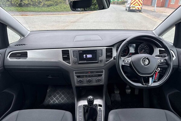 Used Volkswagen Golf SV 2016 for sale - 76111243: Photo 8
