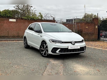 2025 (25) - 1.0 TSI 115 Black Edition 5dr DSG