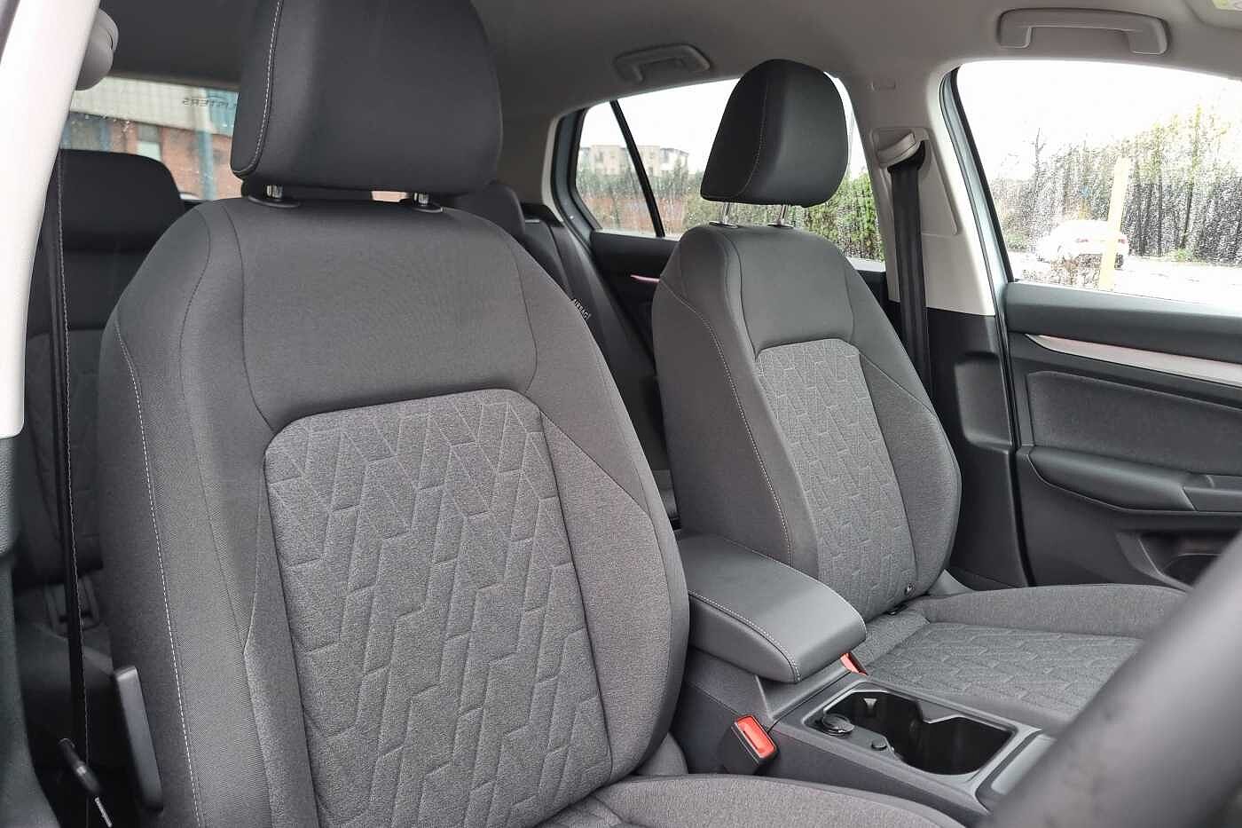 Used Volkswagen Golf 2025 for sale - 76800389: Photo 19