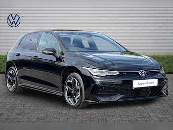 Used Volkswagen Golf 2025 for sale - 79050743: Photo