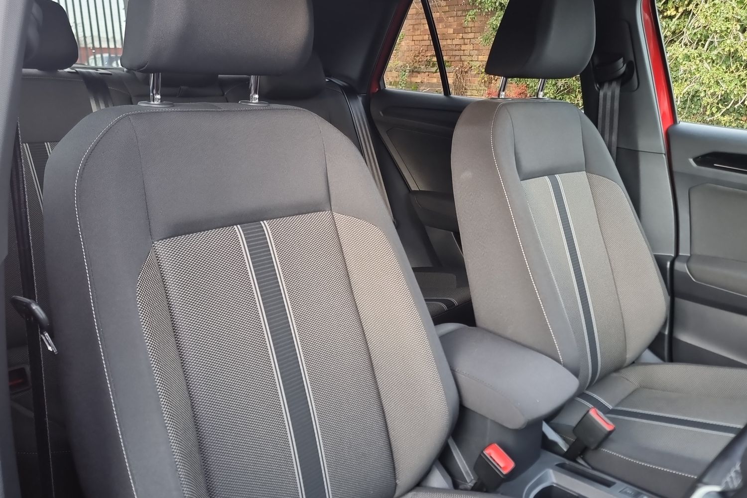 Used Volkswagen T-Roc 2021 for sale - 76800414: Photo 17