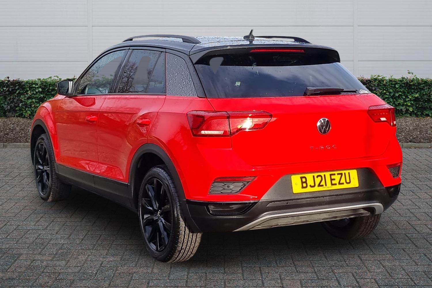 Used Volkswagen T-Roc 2021 for sale - 76800414: Photo 2