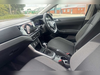Used Volkswagen Polo 2024 for sale - 75671473: Photo