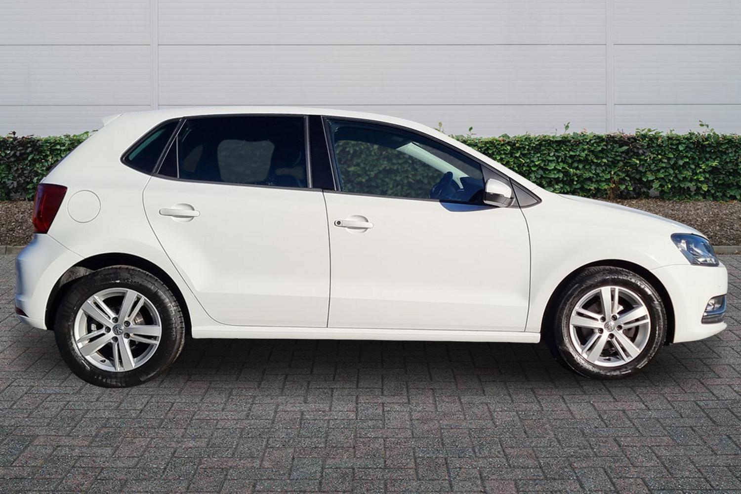 Used Volkswagen Polo 2017 for sale - 77177175: Photo 5