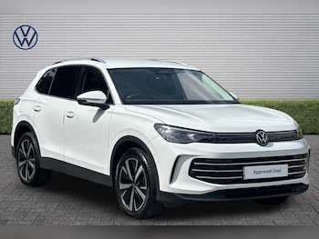 Used Volkswagen Tiguan 2024 for sale - 78901890: Photo