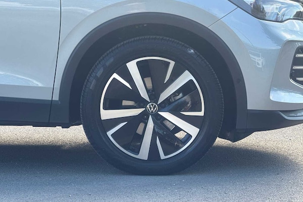 Used Volkswagen Tiguan 2024 for sale - 76139666: Photo 5