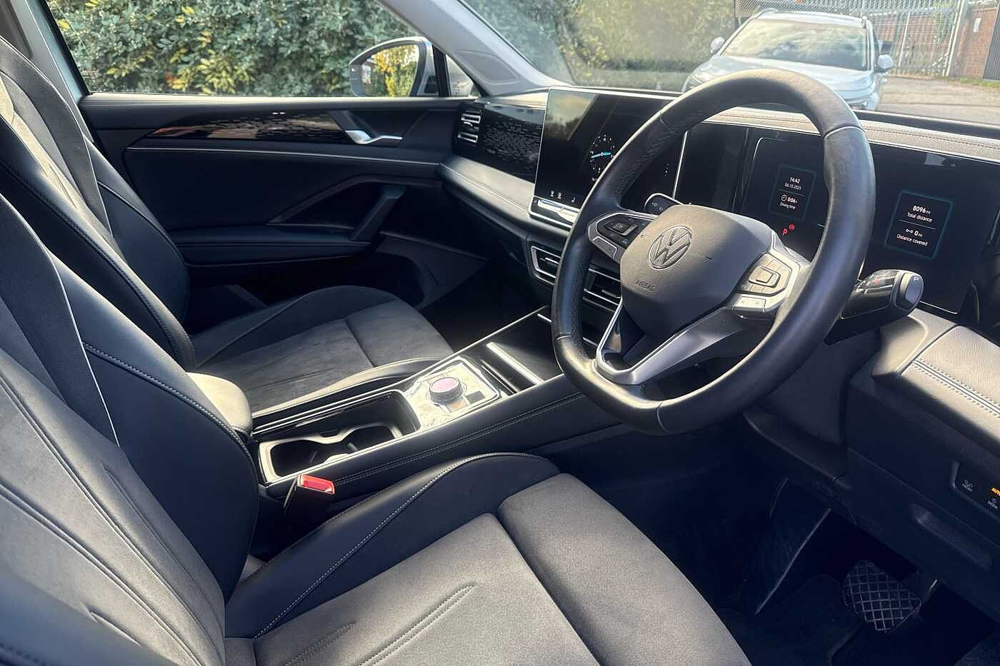 Used Volkswagen Tiguan 2024 for sale - 76139666: Photo 6