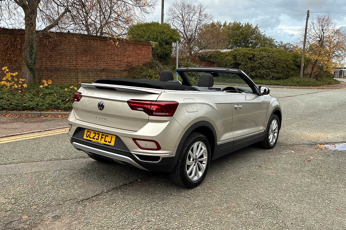Used Volkswagen T-Roc 2023 for sale - 76350508: Photo 15