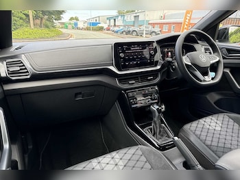 Used Volkswagen T-Cross 2025 for sale - 75450875: Photo