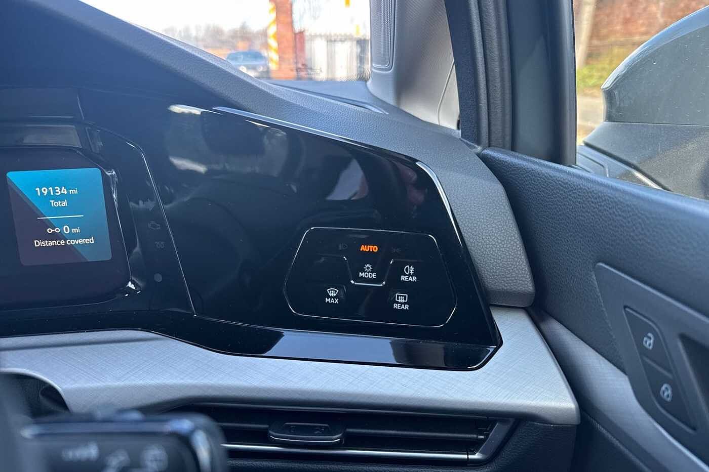 Used Volkswagen Golf 2023 for sale - 78021744: Photo 19