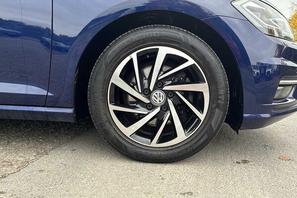 Used Volkswagen Golf 2019 for sale - 76190604: Photo 5