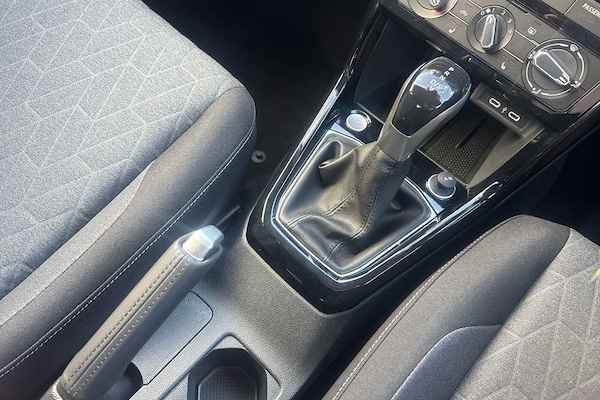 Used Volkswagen T-Cross 2025 for sale - 76168435: Photo 10