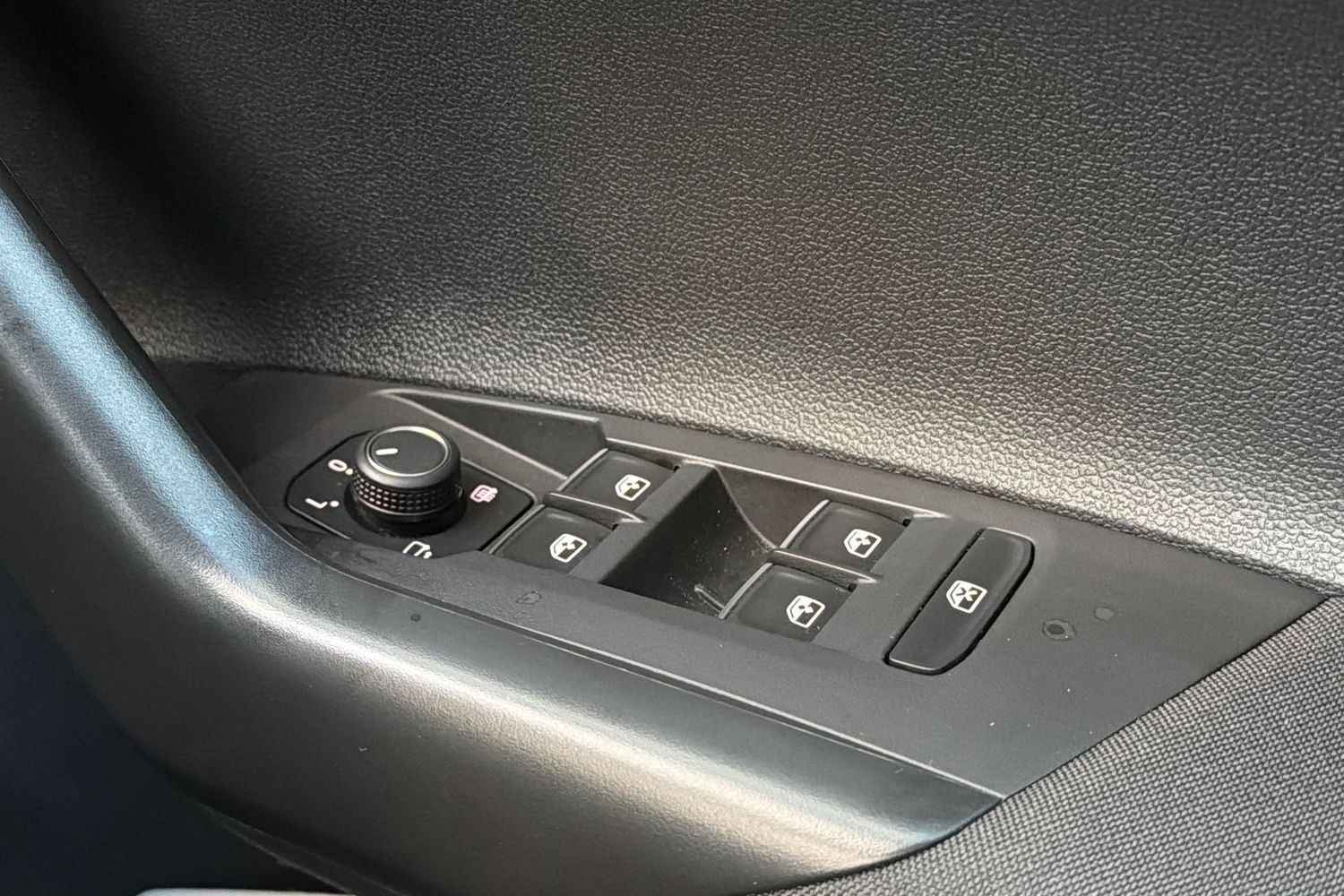 Used Volkswagen Polo 2024 for sale - 76800367: Photo 18