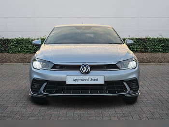 Used Volkswagen Polo 2024 for sale - 76800367: Photo