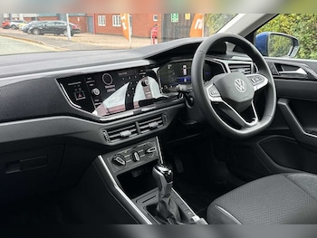 Used Volkswagen Polo 2025 for sale - 77177169: Photo